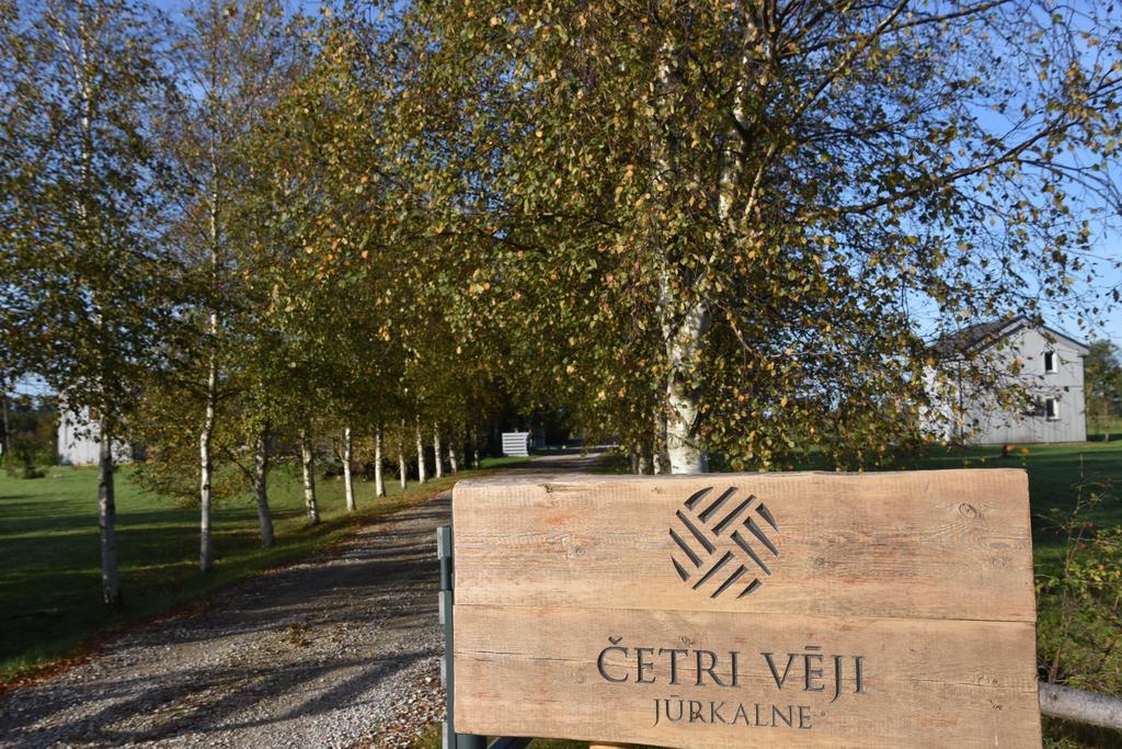 Отель Cetri Veji Юркалне Экстерьер фото